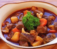 Bò sốt vang của Cơm 123