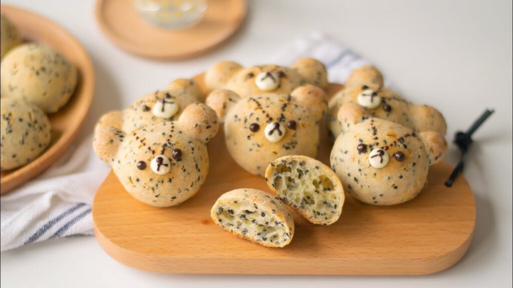 Cách làm bánh mì mè đen Hàn Quốc bằng nồi chiên không dầu